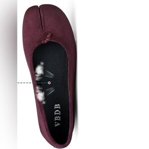 VBDB Tabi ballet flats shoes in maroon red suede